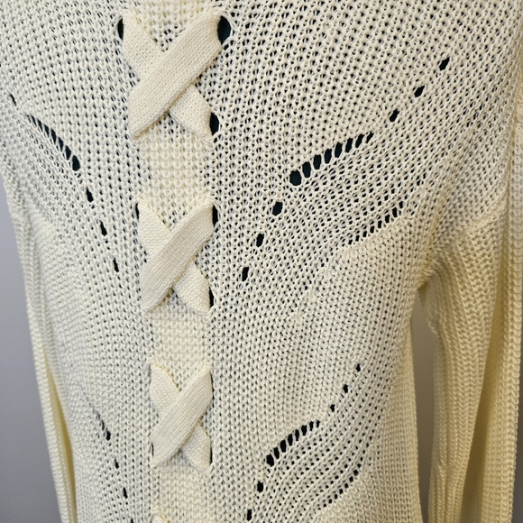 👍Pink Rose white dropped shoulder long sleeve knit sweater cardigan S US - Picture 5 of 8